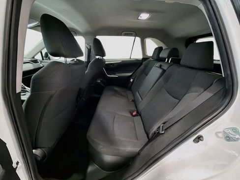 Used 2024 Toyota RAV4 LE AWD/4WD image 21
