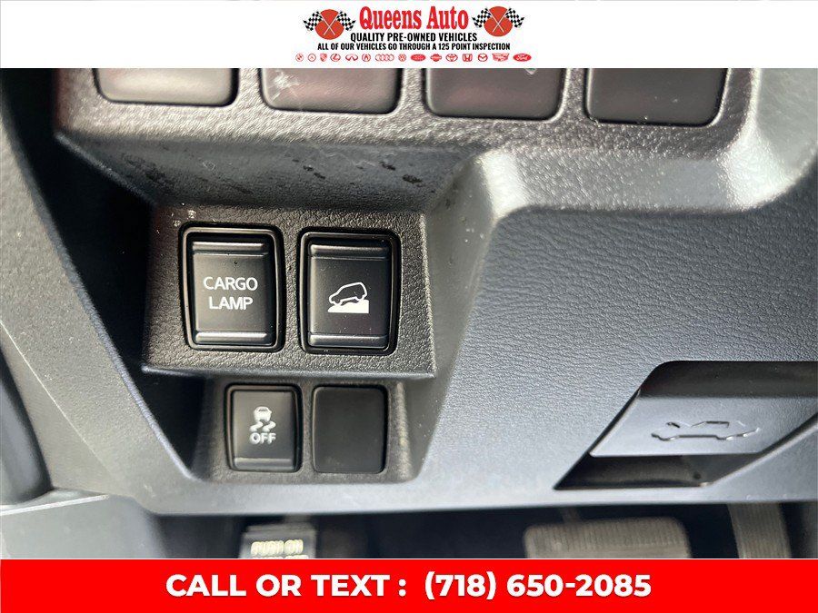 Used 2024 Nissan Frontier S AWD/4WD image 43
