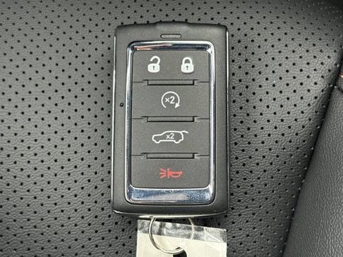 New 2026 Jeep Cherokee Limited AWD/4WD image 21