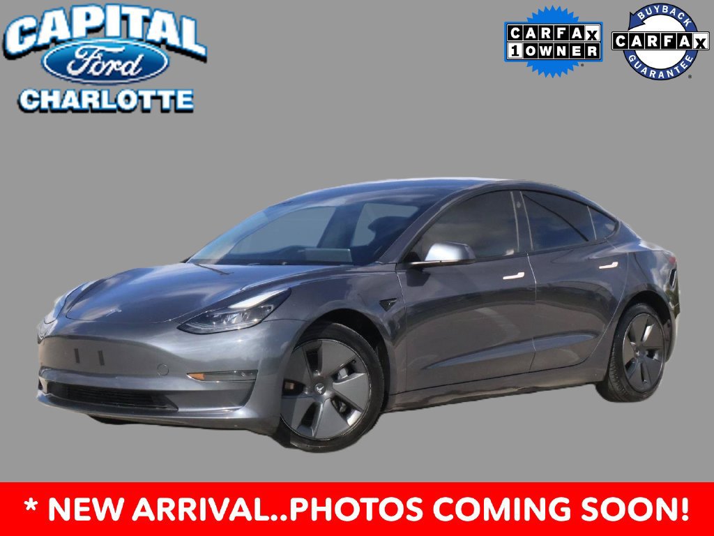 Used 2023 Tesla Model 3 Standard Range RWD image 2