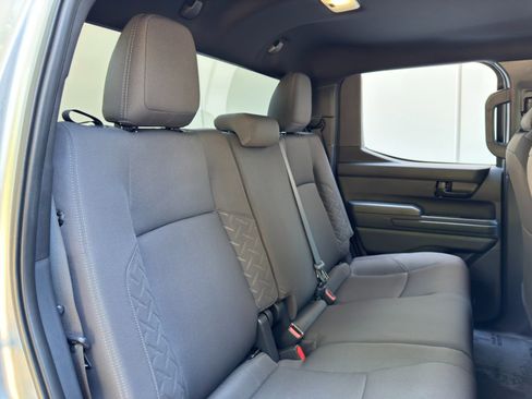 Used 2024 Toyota Tacoma SR image 33