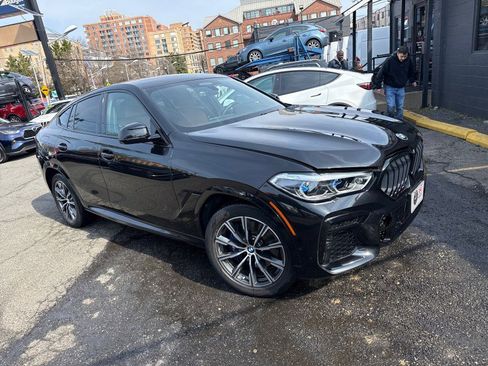 Used 2022 BMW X6 xDrive40i w/ Executive Package image 50