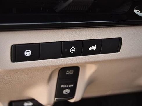 New 2025 Nissan Murano SL image 12