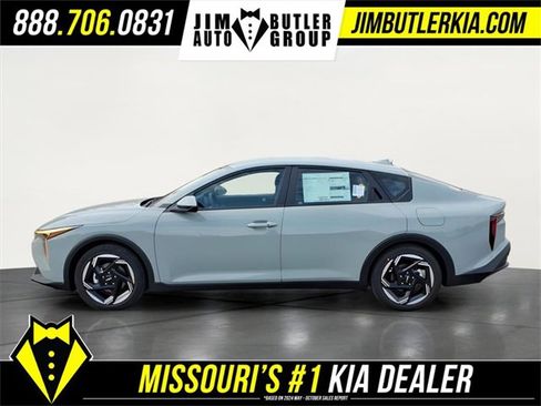 New 2025 Kia K4 EX image 16