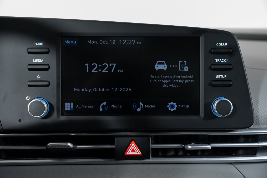 Certified 2026 Hyundai Elantra SE FWD image 32