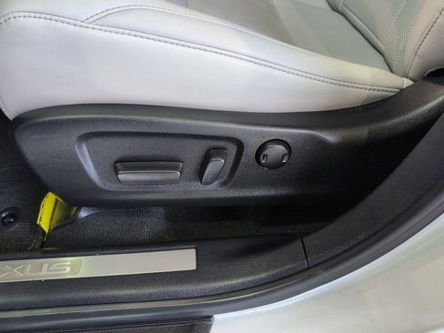 Used 2022 Lexus RX 350 AWD w/ Premium Package image 12