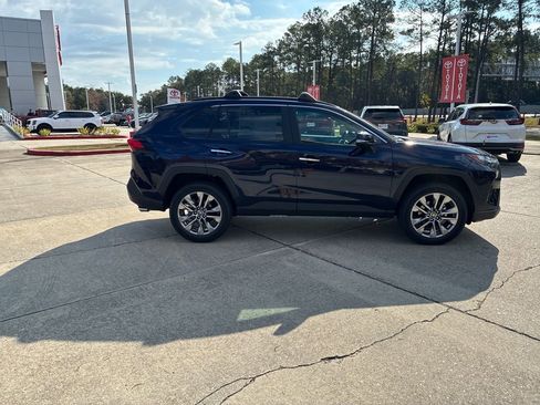 New 2025 Toyota RAV4 Limited image 8