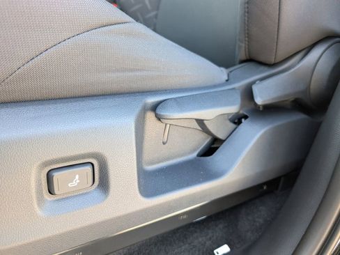 New 2026 Toyota Tacoma SR5 image 10