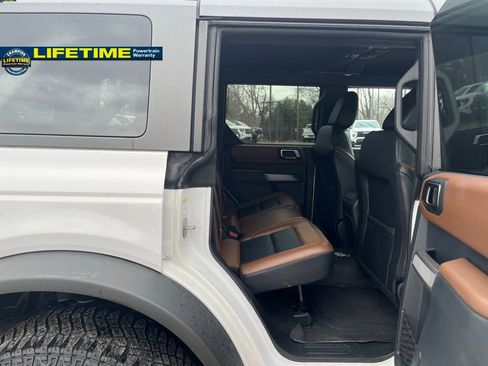 Used 2023 Ford Bronco Outer Banks w/ Sasquatch Package image 30