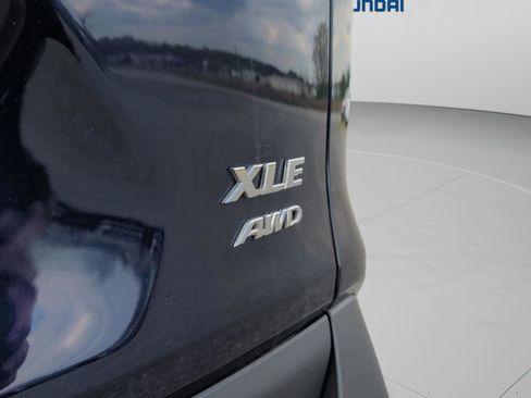 Used 2024 Toyota RAV4 XLE Premium image 15
