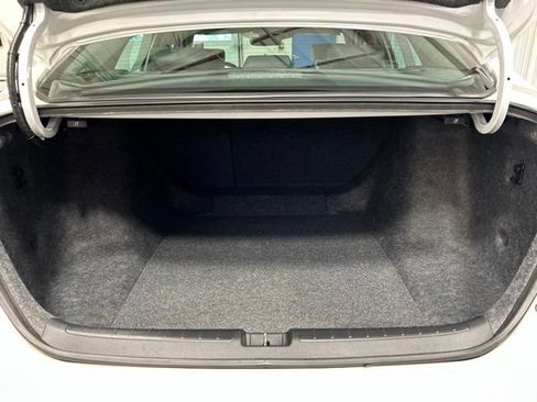 Certified 2022 Honda Accord Touring image 21