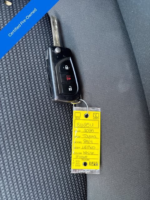 Used 2025 Toyota RAV4 LE FWD image 28