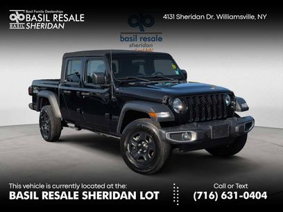 Used 2023 Jeep Gladiator Sport w/ Trailer Tow Package