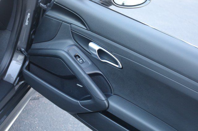 Used 2017 Porsche 718 Boxster RWD image 46