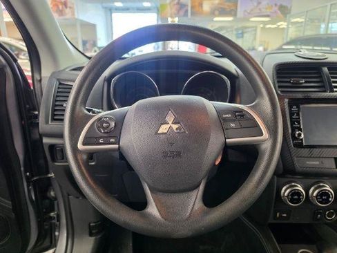 Used 2020 Mitsubishi Outlander Sport ES FWD image 17