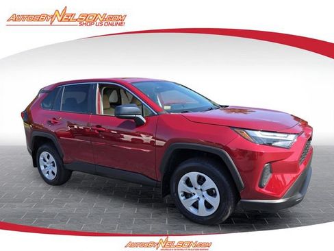 Used 2024 Toyota RAV4 LE AWD/4WD image 1