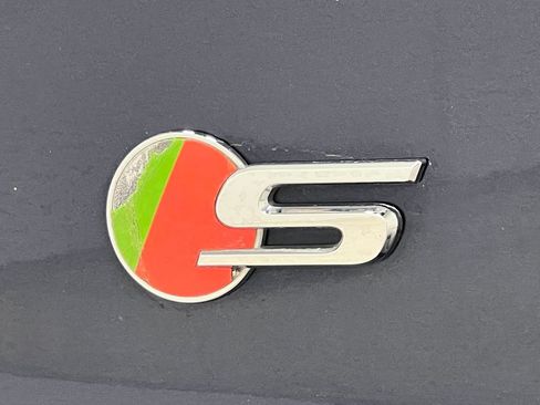 Used 2014 Jaguar F-TYPE S RWD image 38