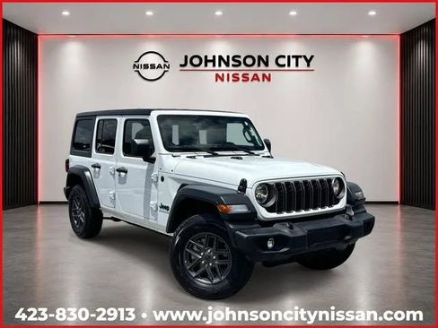 Used 2025 Jeep Wrangler Unlimited Sport AWD/4WD image 1