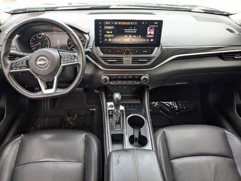 Used 2023 Nissan Altima 2.5 SR w/ SR Premium Package FWD image 14