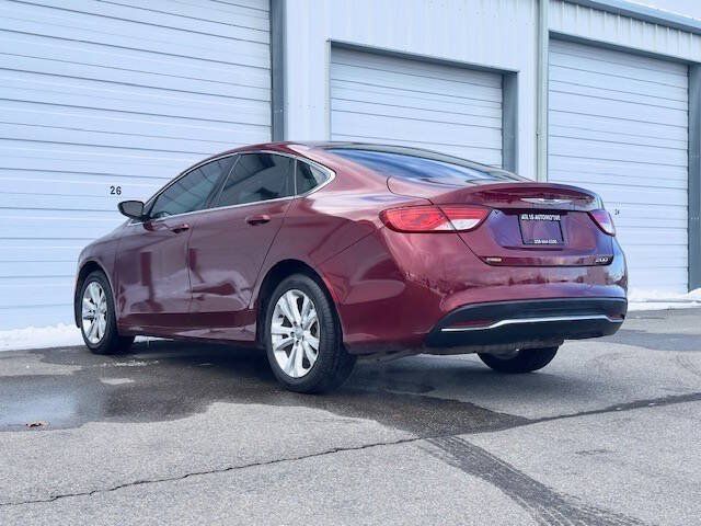 Used 2015 Chrysler 200 Limited FWD image 7