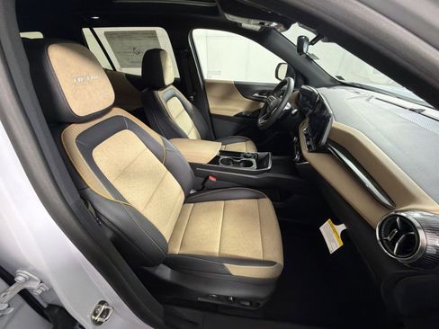 New 2026 Chevrolet Equinox ACTIV w/ Convenience Package III image 27