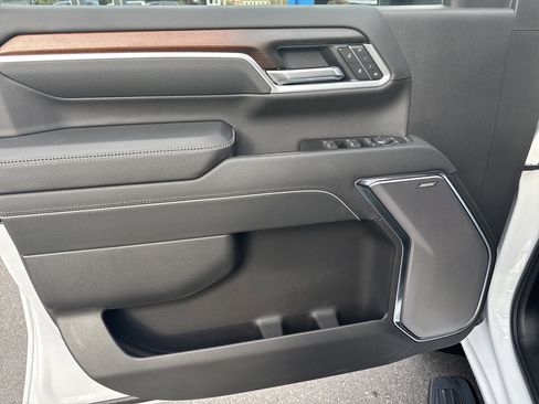 New 2026 GMC Sierra 2500 Denali image 15