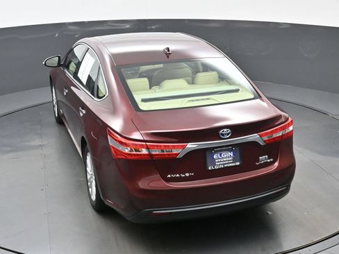 Used 2014 Toyota Avalon Limited w/ Technology Package FWD image 36