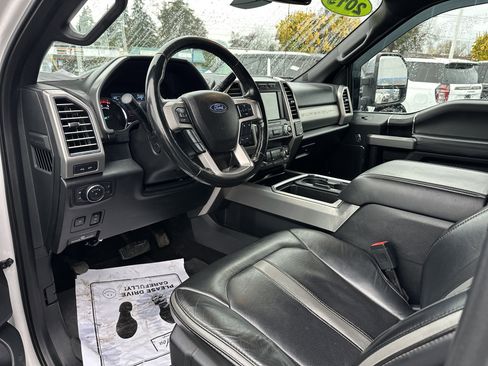 Used 2019 Ford F450 Platinum w/ Platinum Ultimate Package image 9