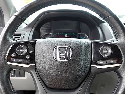 Used 2021 Honda Pilot Special Edition image 14