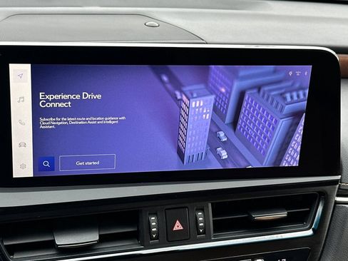 Used 2024 Lexus ES 350 w/ Accessory Package (Z1) FWD image 19