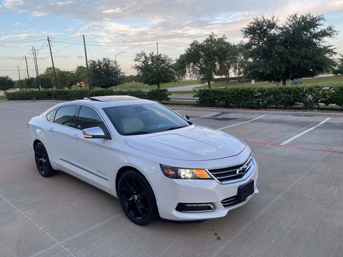 Used 2017 Chevrolet Impala Premier FWD image 27