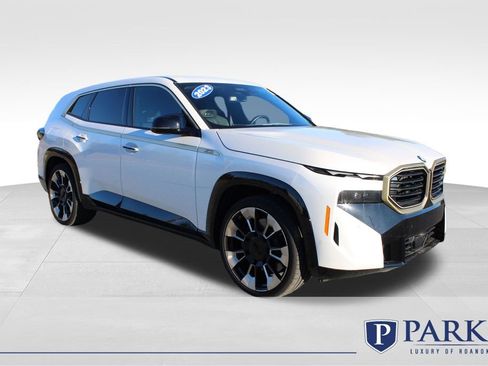 Used 2023 BMW XM AWD/4WD image 1