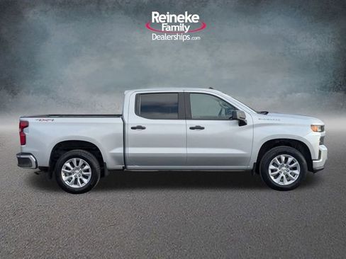 Used 2022 Chevrolet Silverado 1500 Custom image 4
