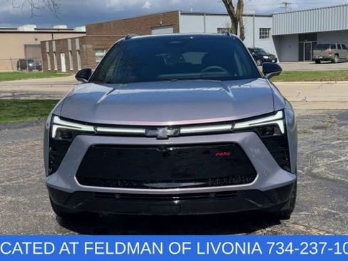 Used 2026 Chevrolet Blazer EV RS w/ Super Cruise Package AWD/4WD image 3