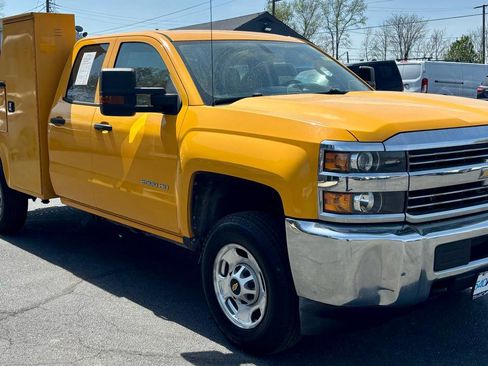 Used 2017 Chevrolet Silverado 2500 W/T w/ WT Fleet Convenience Package image 4
