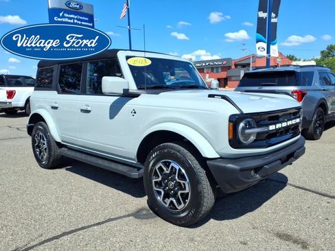 Certified 2024 Ford Bronco Outer Banks AWD/4WD image 4