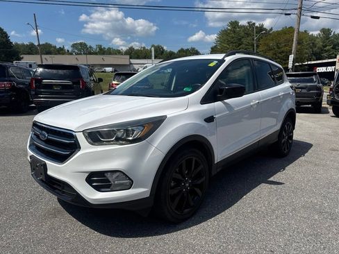 Used 2019 Ford Escape SE AWD/4WD image 3
