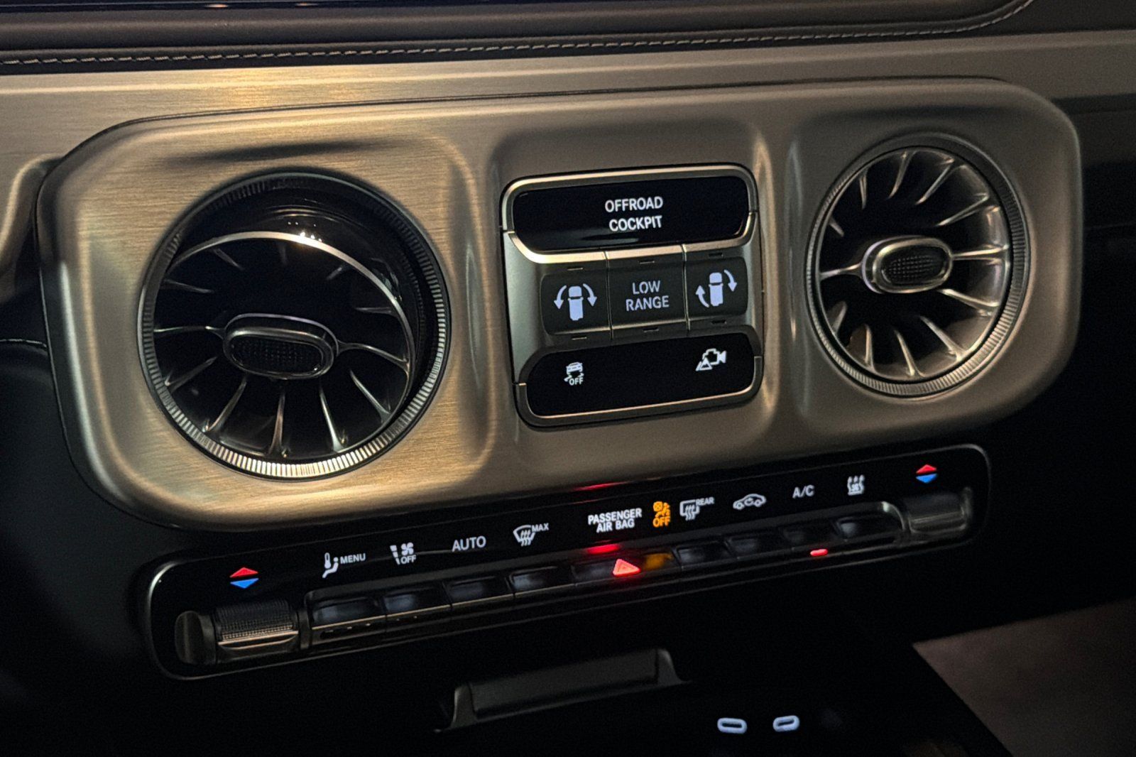 New 2027 Mercedes-Benz G 580 e image 19