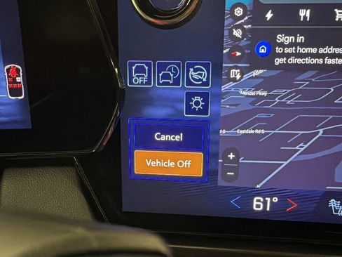 Used 2024 Chevrolet Equinox EV RS FWD image 22