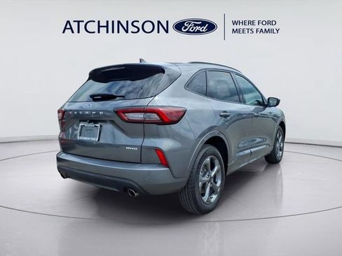 Certified 2024 Ford Escape ST-Line w/ Tech Pack #1 AWD/4WD image 4
