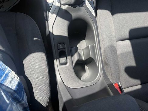 Used 2025 Toyota Corolla LE FWD image 24