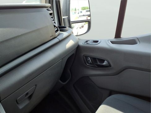 Used 2025 Ford Transit 250 Low Roof w/ Exterior Upgrade Package RWD image 20