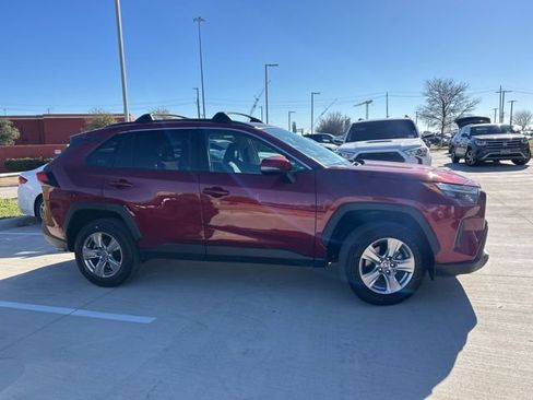 Used 2023 Toyota RAV4 XLE image 2