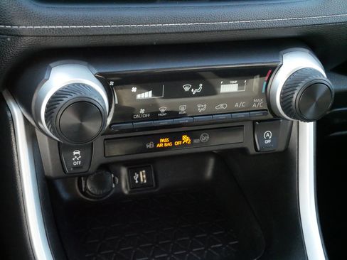 Certified 2024 Toyota RAV4 LE image 23