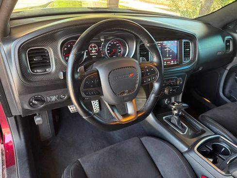 Used 2020 Dodge Charger Scat Pack RWD image 19
