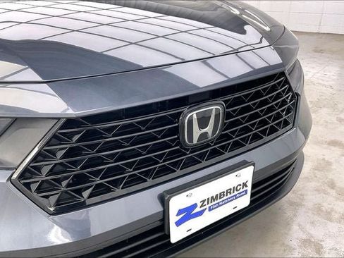 Certified 2024 Honda Accord EX image 31