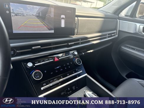 Certified 2024 Hyundai Santa Fe SEL FWD image 9