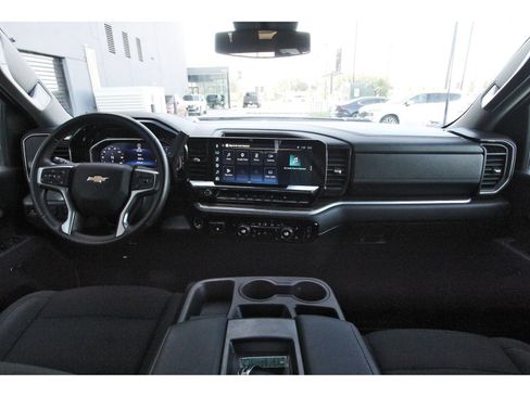 Used 2025 Chevrolet Silverado 2500 LT w/ Convenience Package AWD/4WD image 12