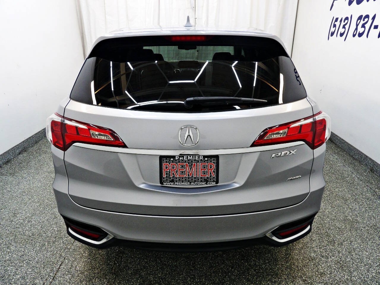 Used 2017 Acura RDX w/ Technology Package AWD/4WD image 5