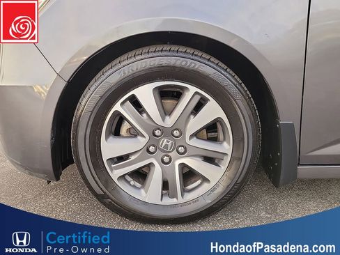 Used 2016 Honda Odyssey Touring Elite image 36